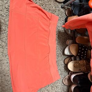 Lululemon pace rival Coral Skirt